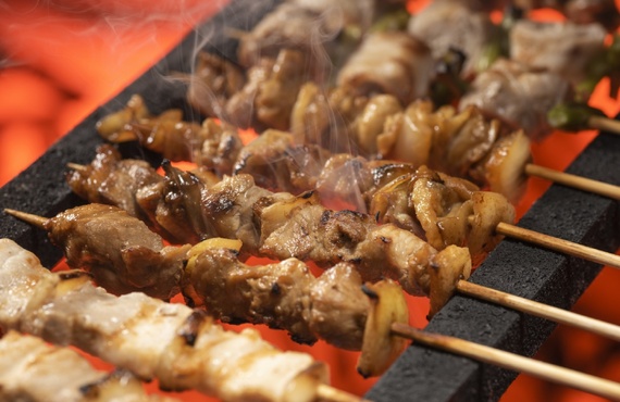 さまざまな串焼きをリーズナブルな価格で堪能 | 籠原の居酒屋なら美味しいメニューを豊富に取り揃える夢実